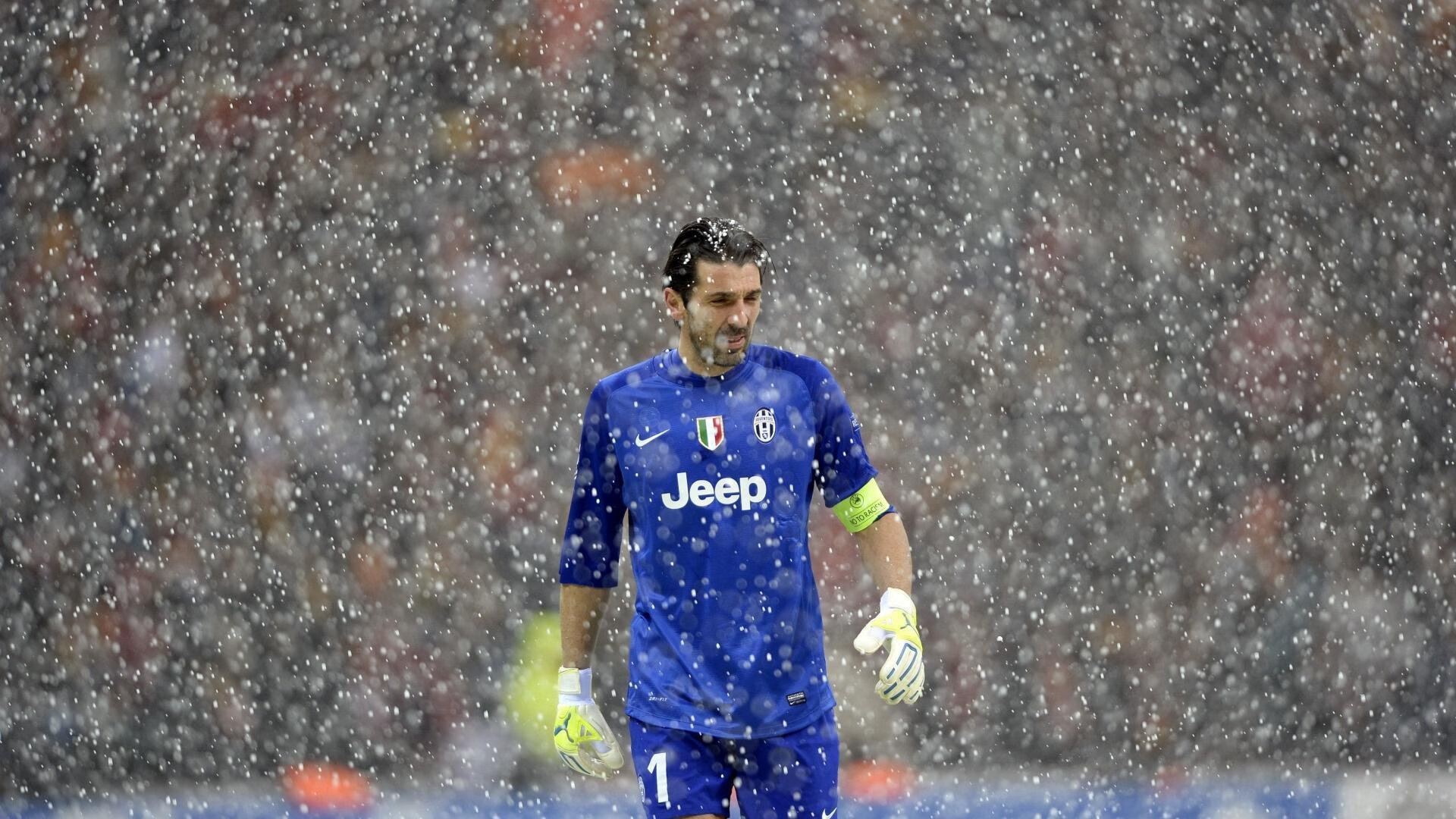 雷速体育比分直播-拉梅洛·鲍尔加时制胜一击，掘金险胜开拓者背后的关键先生